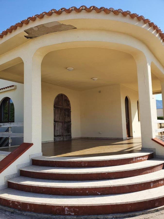 Villino Maria Elena Apartment Valderice Bagian luar foto
